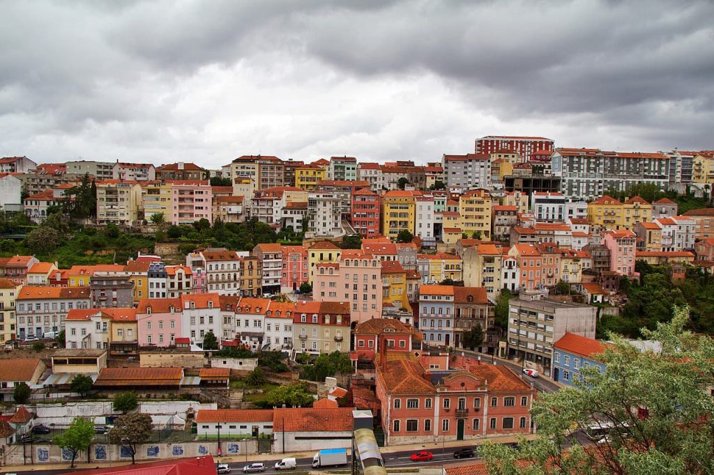Coimbra é um dos melhores lugares para viajar em Portugal